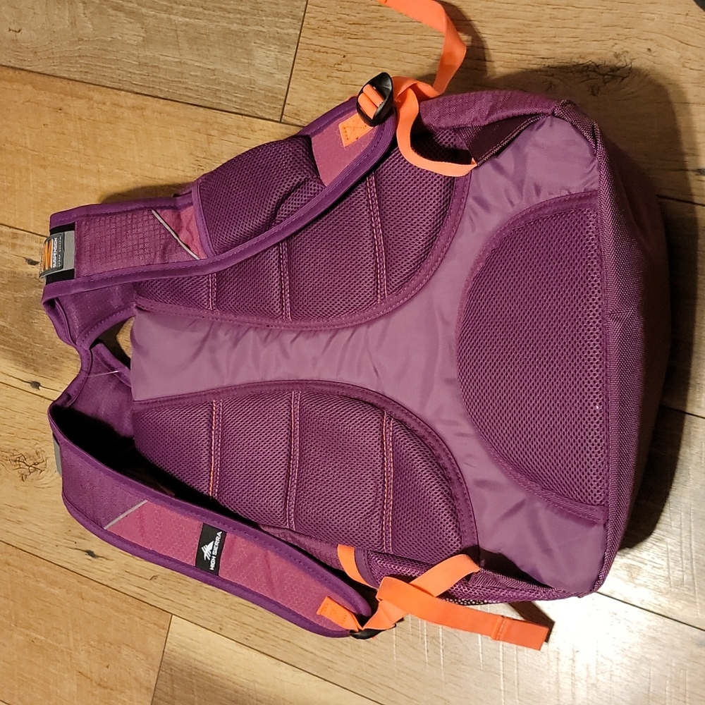 Backpack - Picture 2 of 3